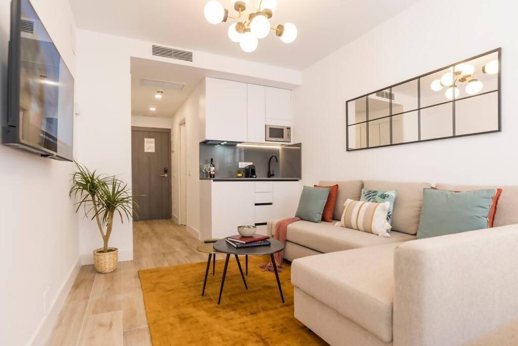 New Apt In The Heart Of Madrid Exterior photo