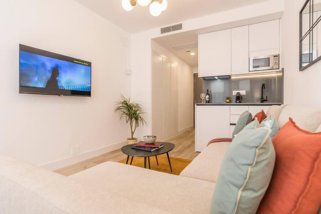New Apt In The Heart Of Madrid Exterior photo