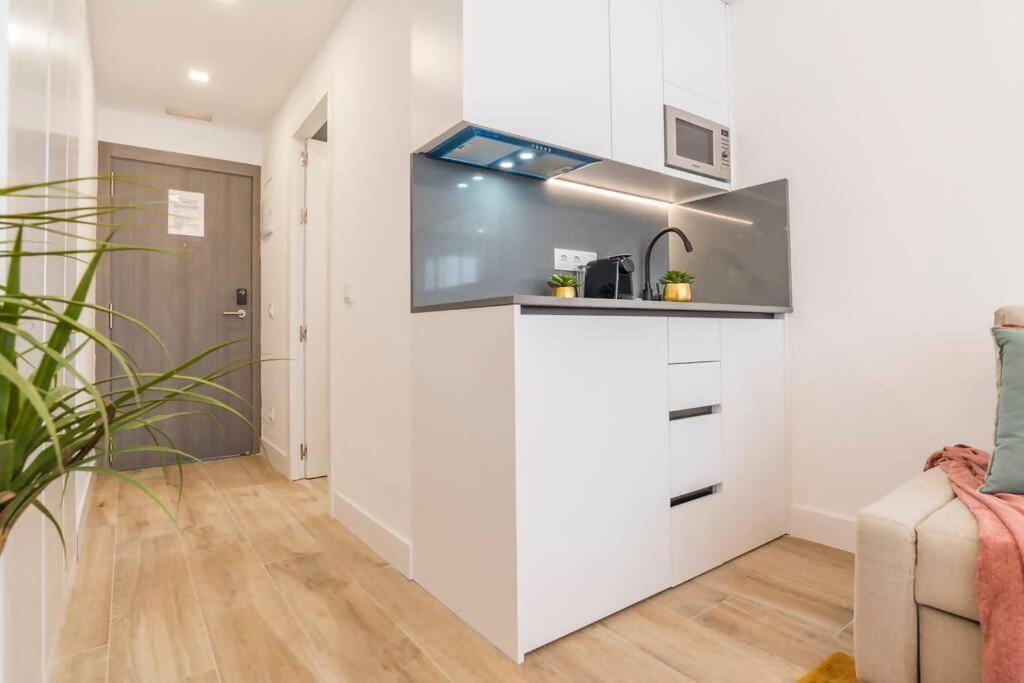 New Apt In The Heart Of Madrid Exterior photo