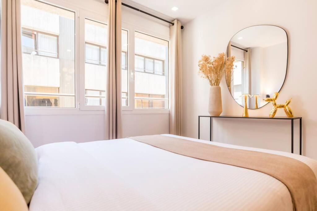 New Apt In The Heart Of Madrid Exterior photo